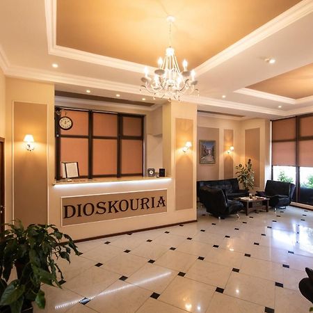 Dioskuria Hotel Sukhumi Eksteriør billede